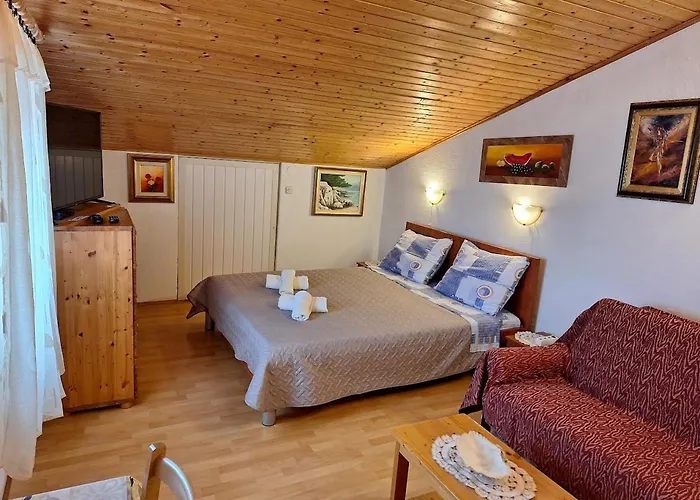 아파트 Alex 로비니