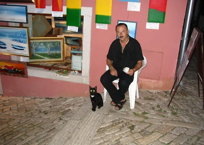 Διαμέρισμα Alex *