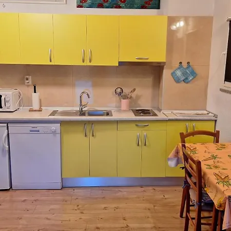 דירה Alex
